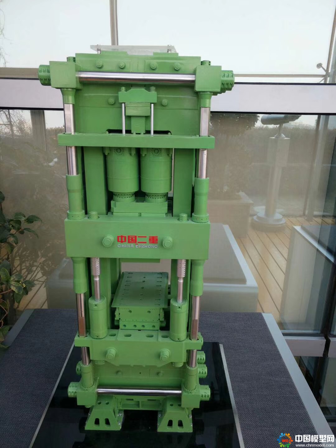 樓盤沙盤模型制作、別墅沙盤模型制作、城市規劃沙盤制作、建筑模型設計制作、工業模型設計制作、數字多媒體沙盤制作