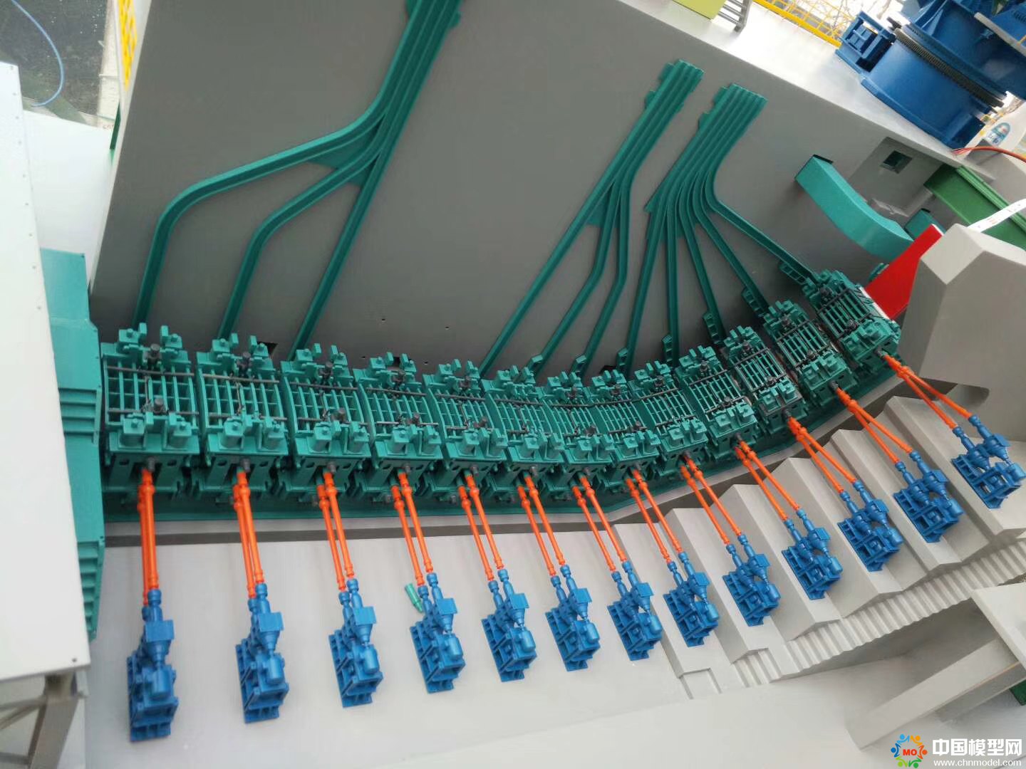 樓盤沙盤模型制作、別墅沙盤模型制作、城市規劃沙盤制作、建筑模型設計制作、工業模型設計制作、數字多媒體沙盤制作