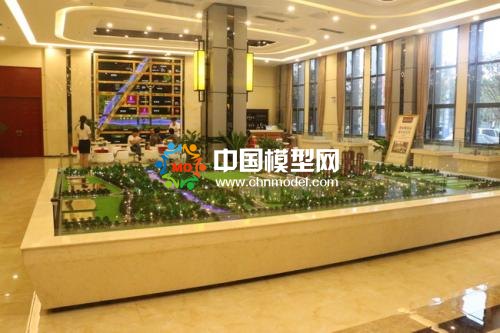 建筑模型展臺應于展廳布局相和諧包括色系