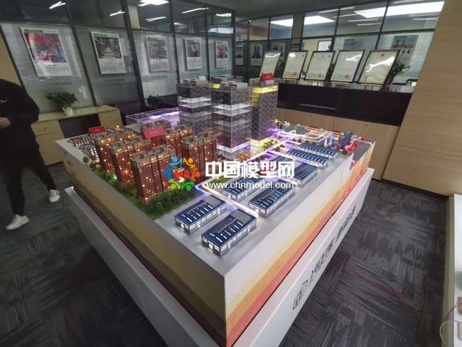 太陽能光伏應用及地源熱泵原理沙盤模型