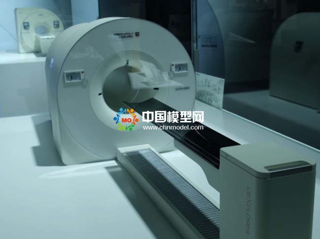 先進的核醫學分子影像設備PET-CT模型