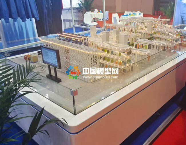 服裝智能化吊掛系統和智能物流解決方案沙盤模型