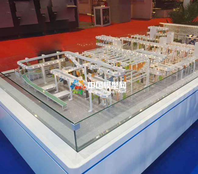 服裝智能化吊掛系統和智能物流解決方案沙盤模型